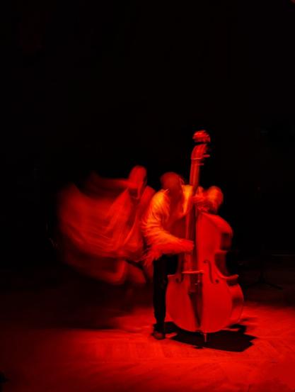 Lorenzo Buffa with Fernando dancing to the music of the double bass