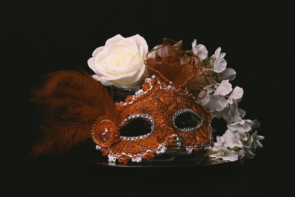 Centrotavola di Carnevale 2025 realizzato a mano da Emilia Tulipani
