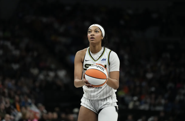 WNBA general manager deems potential lottery prospect a “dawg” ahead of draft