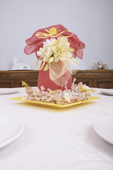 Centrotavola di Pasqua 2025 realizzato a mano da Emilia Tulipani - tulipanorosa.blogspot.com