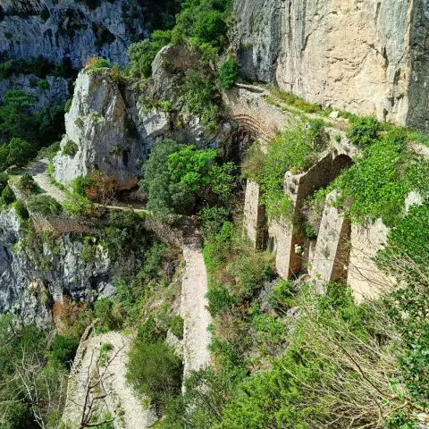 Les classiques de Saint-Guilhem-le-Désert : cirque de l'Infernet, Max Nègre et Fenestrettes