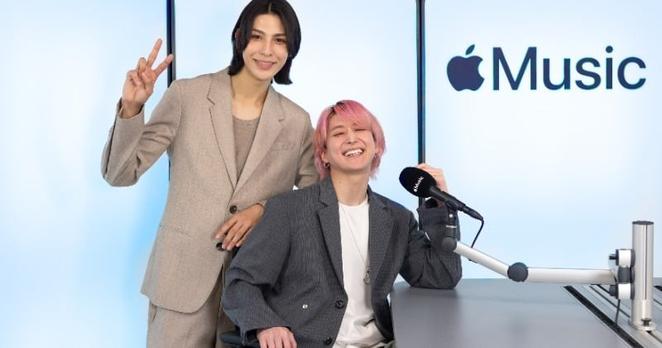 Snow Man、Apple Musicで新ラジオ番組『Snow World Radio』配信へ 東京に新スタジオ開設第1弾コンテンツ - ORICON