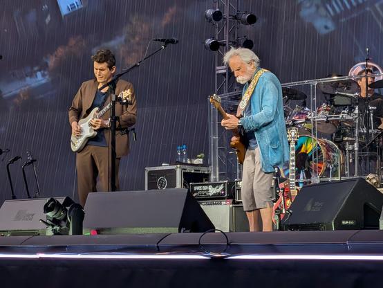 Two guitar players