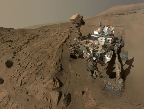 Curiosity discovers carbonate mineral, provides insight into disappearance of ancient atmosphere