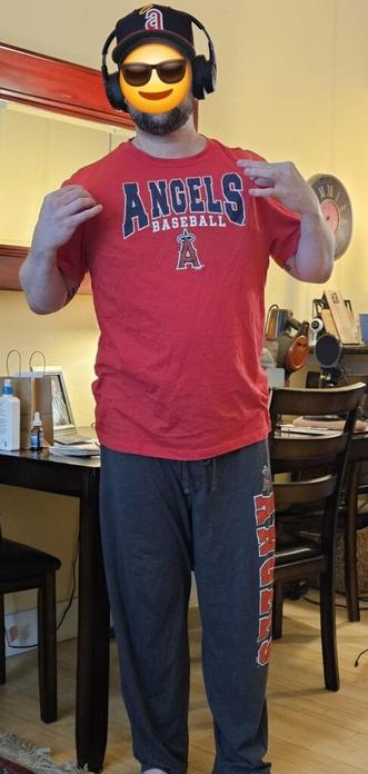 My gameday bedtime 'fit. Yes I sleep with a hat.
