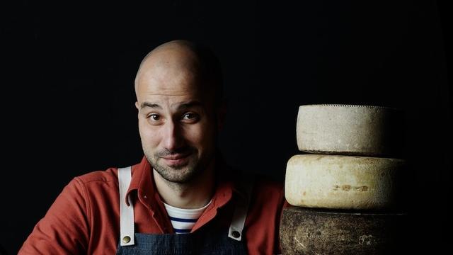 The perfect 'no sweat' French cheese board