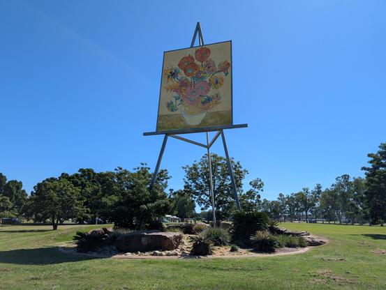 Photo of the Big Easel at Emerald QLD.