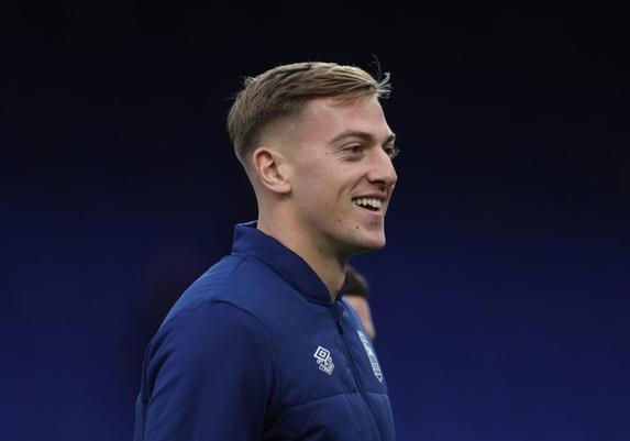 How Liam Delap compares with Rasmus Hojlund amid £30m Manchester United links