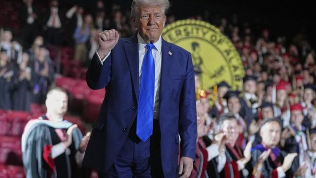 Trump addresses University of Alabama's graduating class