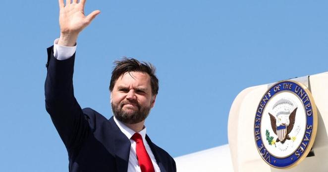 le vice-président américain accuse l'Allemagne d'avoir «reconstruit» le mur de Berlin