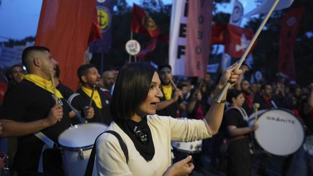 Turkish Cypriots protest over what they say is Turkey's introduction of Islam into education system