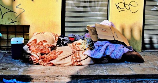 Greece 'crisis' as bombshell report shows one in four on brink of poverty | World | News