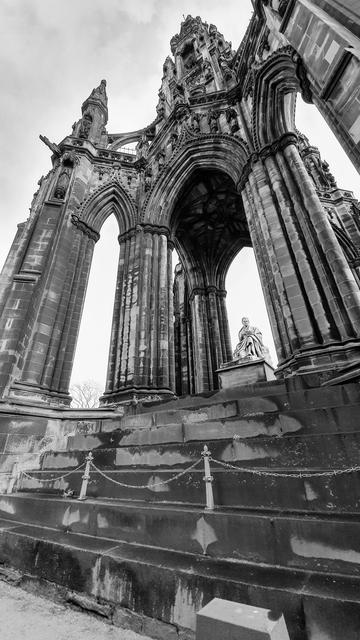 Scenes around Edinburgh city
