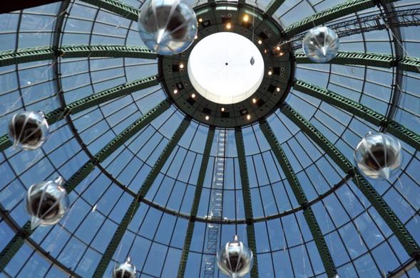 Images from my Photographic Artwork Portfolio can be purchased from my Pixels website at reasonable prices as prints or displayed on various products.

A view through the roof of a shopping mall in Dubai.

#Photography  #FineArtPhotography #BuyIntoArt  #AYearForArt #print #photography #mastodon 
#mastophoto #mastoart #photo 

https://john-hughes-photographic.pixels.com/featured/dubai-roof-john-hughes.html