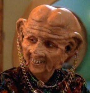 Close up of Moogie, Quark’s mom.