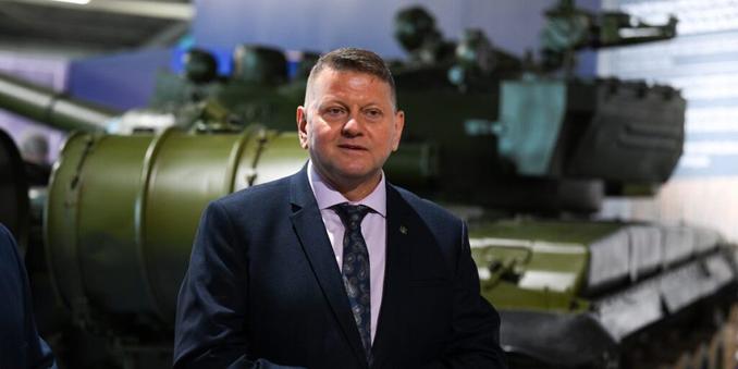NATO's Warfare Model Is Outdated, Warns Ukraine's Ex Military Commander