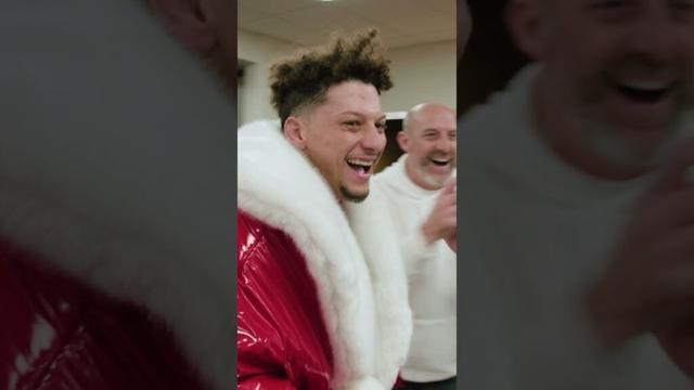 HO HO HOw 'bout those Chiefs 🎅