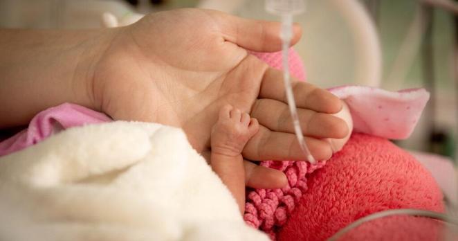 un bébé soigné grâce aux «ciseaux génétiques» Crispr-Cas9, une première