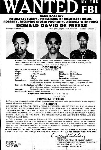 An FBI wanted poster for DeFreeze from April 1974. By FBI - https://skyboatmedia.com/audiobook/revolutions-end-patty-hearst-kidnapping-mind-control-secret-history-donald-defreeze-sla/, Public Domain, https://commons.wikimedia.org/w/index.php?curid=69178126
