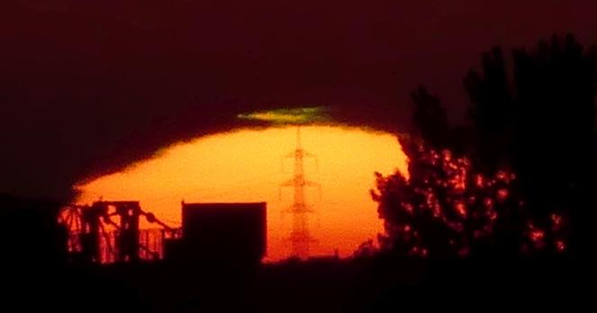 The Green Segment separated completely, just before fading away.