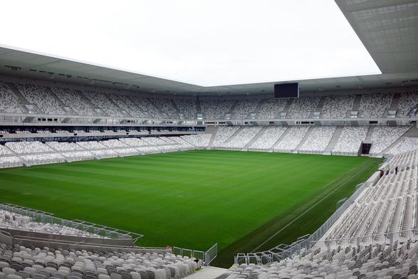 Bordeaux Métropole sort le carton rouge
