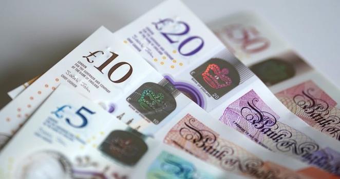 Average monthly wage for workers on Northern Ireland payrolls jumps by 11% in a year – The Irish News