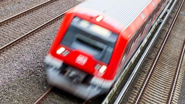 Stade-Hamburg: S-Bahnverkehr rollt nach Signalstörung wieder an | NDR.de - Nachrichten - Niedersachsen