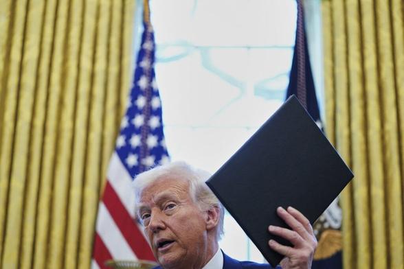 Trump’s trade war is throttling business investment in Canada, a new survey finds