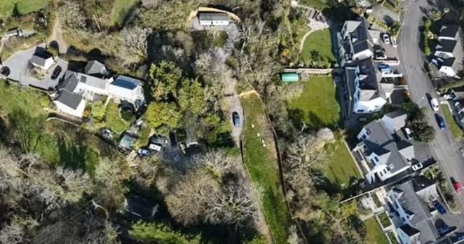 Panic in Wales as locals fight back against travellers pitching up on beauty spot | UK | News