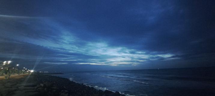 Dawn at the Promenade beach.