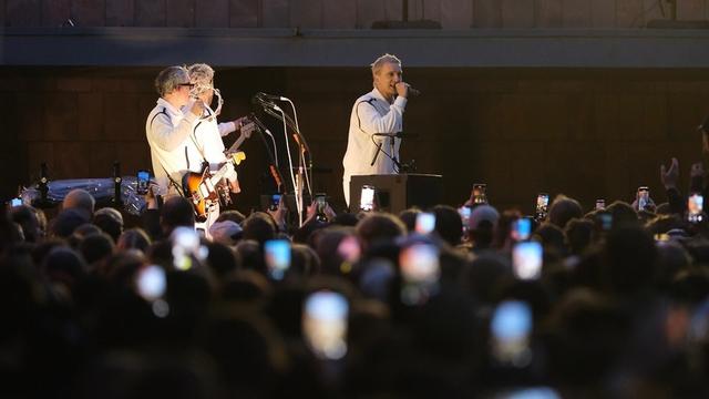 "Sterben in Karl-Marx-Stadt" - Spontanes Kraftklub-Konzert in Chemnitz