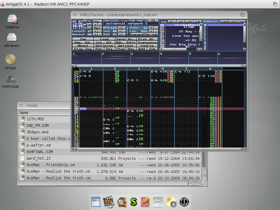 En esos momentos usaba mucho Milky Tracker para escuchar mods y componerlos.