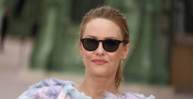 Vanessa Paradis : l’étonnant aveu de Miley Cyrus à son sujet