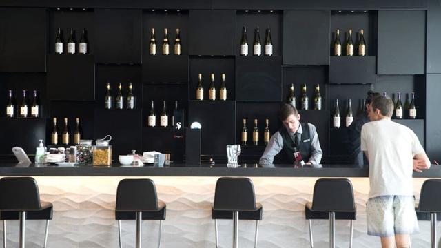 Air New Zealand releases wine collection with pinot noir and sauvignon blanc