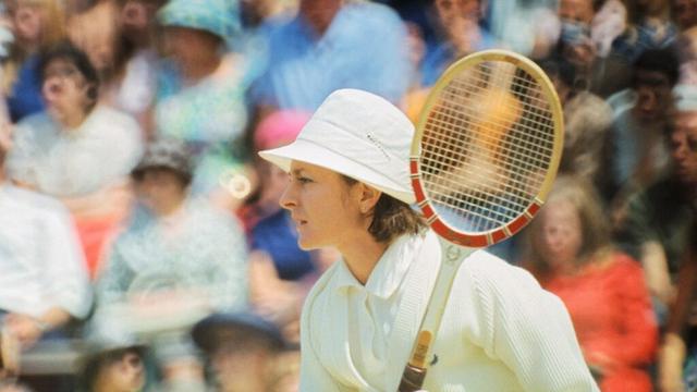 I’m forgotten American tennis star with 69 titles who won the first ever French Open before creating the WTA