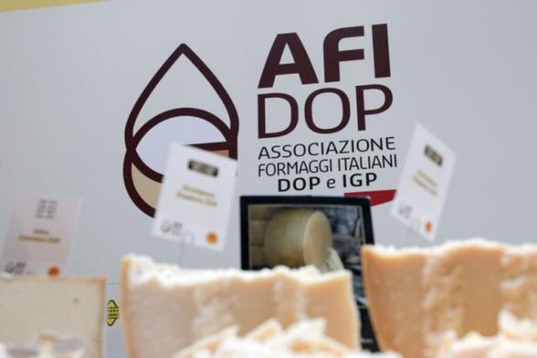 40% of Italian cheese exported is PDO