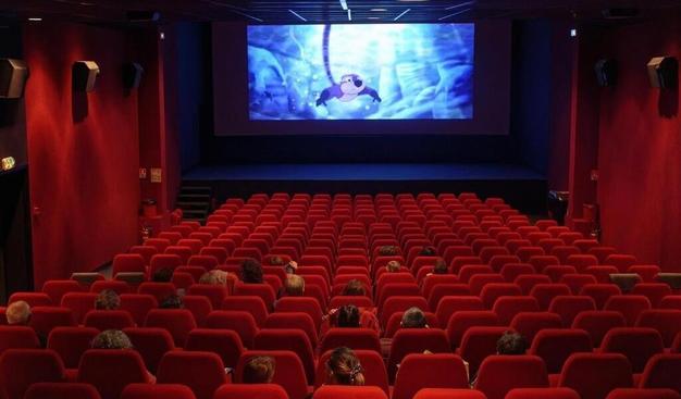 Handicap. « Malentendante grave, je rêve que les films soient plus souvent sous-titrés au