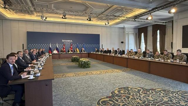 Ukraine and Russia end their latest peace talks