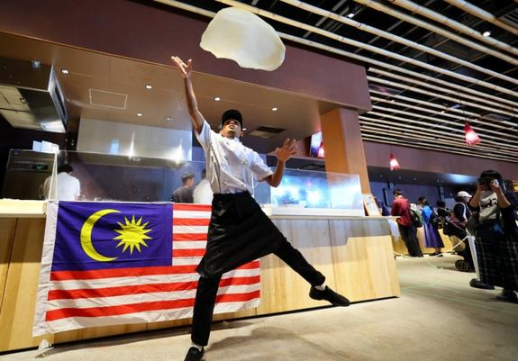 ‘Flying Roti Canai’ becomes star attraction at Malaysia Pavilion, Expo 2025 Osaka