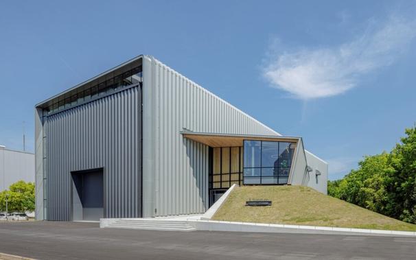 E-Isolations Testing and Research Facility / TAISEI DESIGN Planners Architects & Engineers