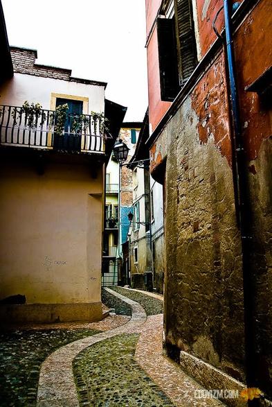 "Words define us,' Mom continued, as I struggled to make my clumsy marks look like her elegant script. 'We must protect our knowledge and pass it on whenever we can. If we are ever to become a society again, we must teach others how to remain human."
~ Julie Kagawa
#Verona #Italia 2007
.
.
.
#SONY #A100
ƒ/5.6 1/60 17mm ISO200
#architecture #photography #Italy #Europe #gooutside #travel #oldworld #old #lightroom #exploration #goexplore #wanderer #quote #streetsofverona #knowledge