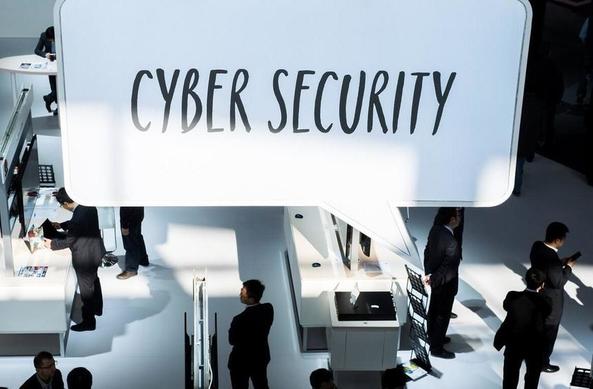 Immer mehr Unternehmen sichern sich gegen Cyberangriffe ab