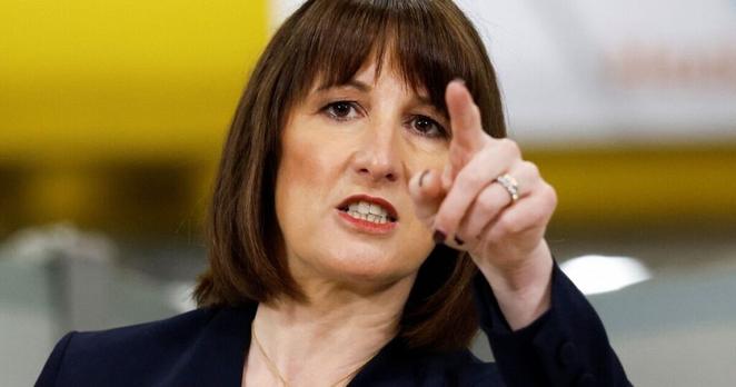 Rachel Reeves’ pension plot that is set to shortchange women | Personal Finance | Finance