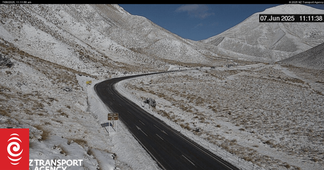 Lindis Pass web camera.