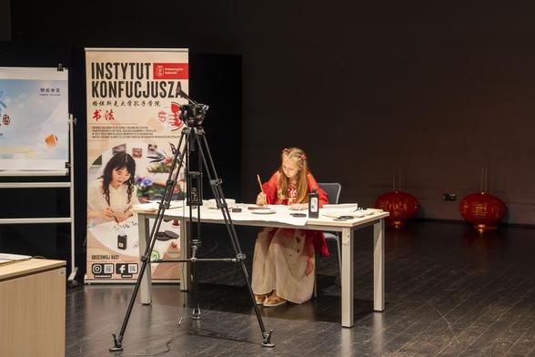 "Chinese Bridge" builds cultural connections for Polish youths-Xinhua