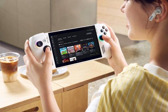 Microsoft enthüllt zwei Xbox Gaming-Handhelds: ROG Xbox Ally (X) starten mit Xbox-UI und AMD Ryzen