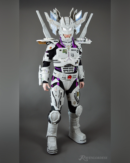 A photo of the current state of Ravenlordess’ ongoing cosplay project, showing several armour pieces being worn