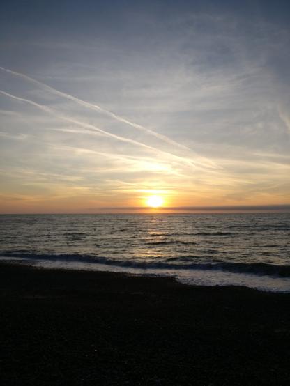 The Manche, Dieppe beach, sunset yellow vibes