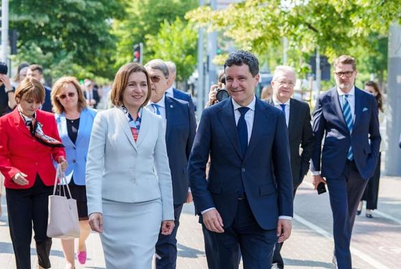 Romanian president Nicușor Dan visits Chișinău in first official trip, pledges support for Moldova's EU path