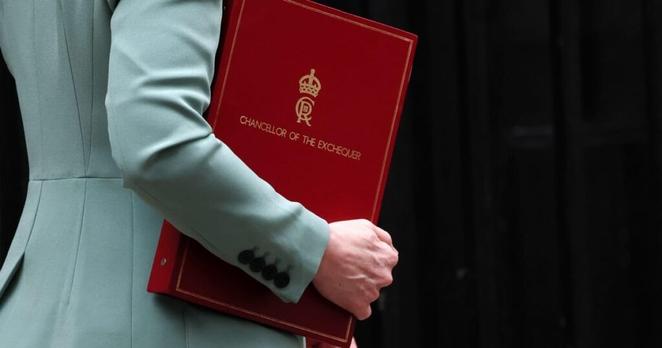 Rachel Reeves favors health as she unveils UK spending priorities – POLITICO